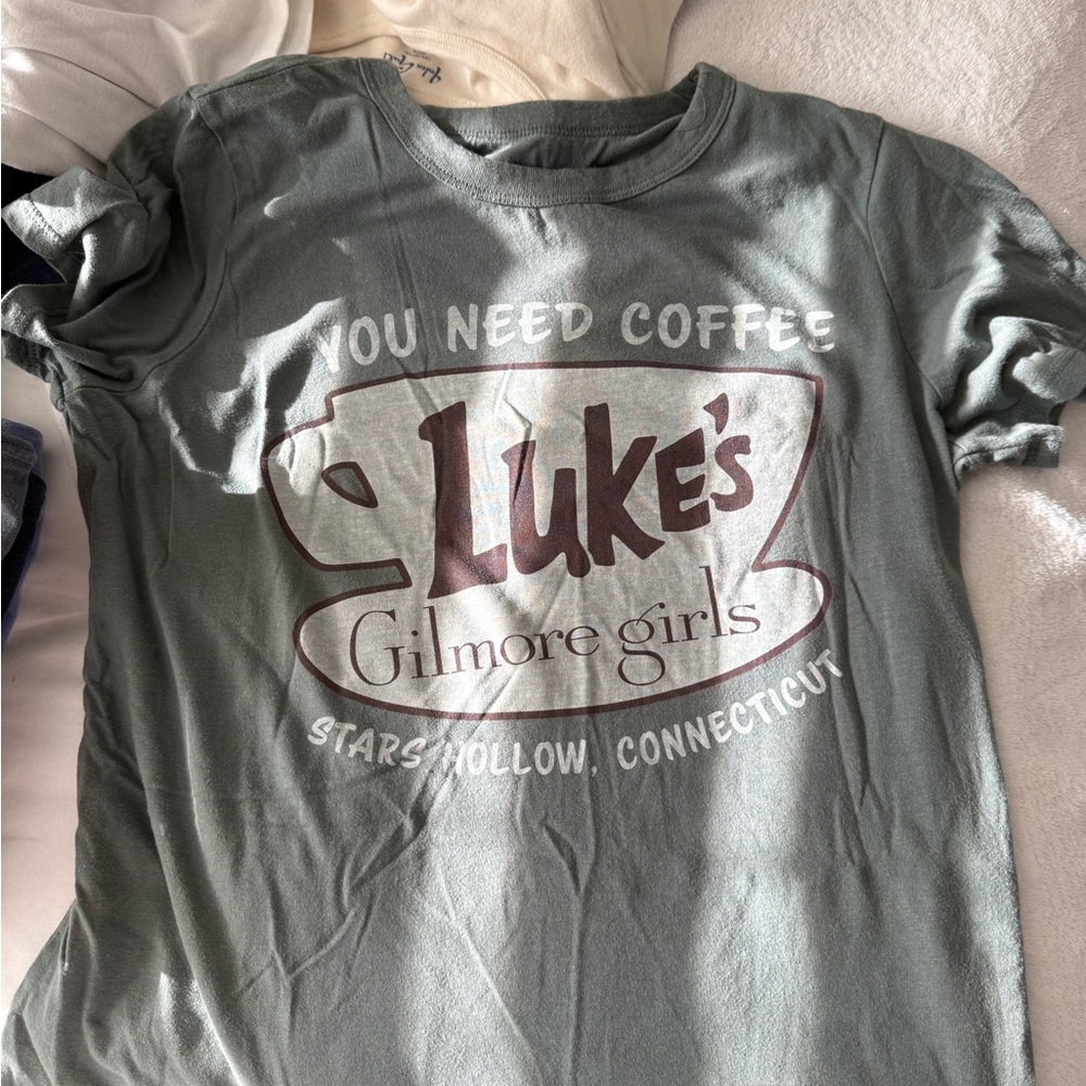 Gilmore girls t shirt